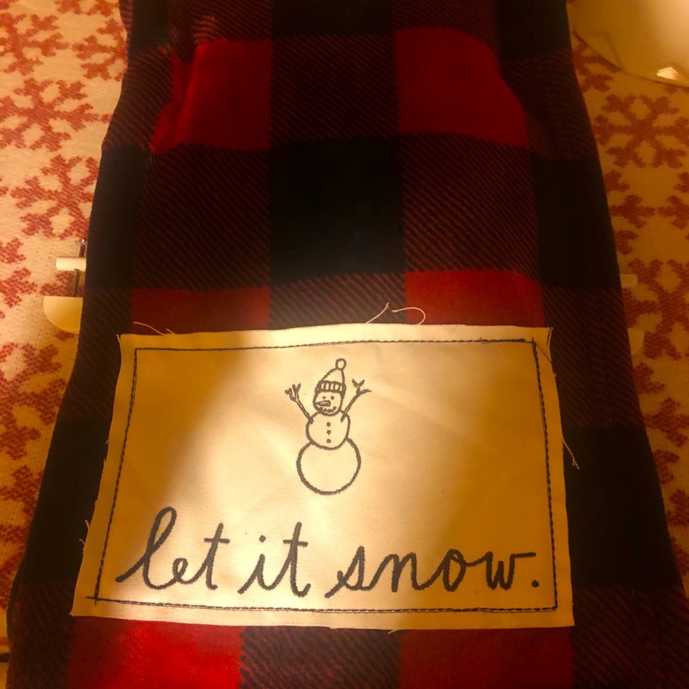 Rae Dunn Christmas Blanket